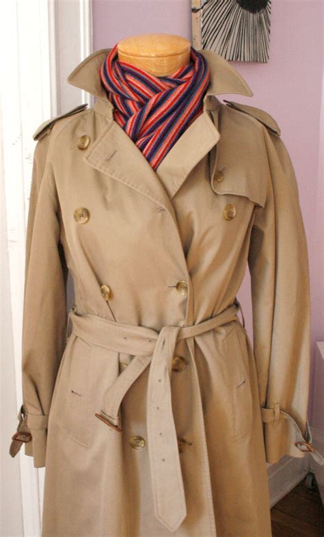 burberrys vintage trench coat.